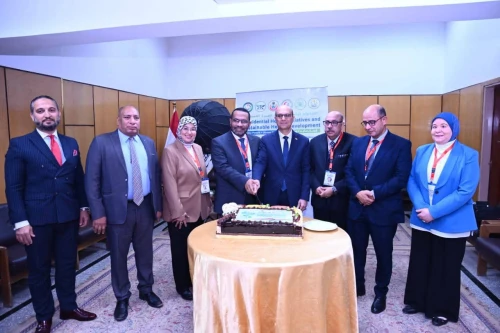 الدكتور محمد حساني يقود فعاليات اليوم العلمي بجامعة أسيوط تحت عنوان "المبادرات الرئاسية والتنمية الصحية المستدامة".